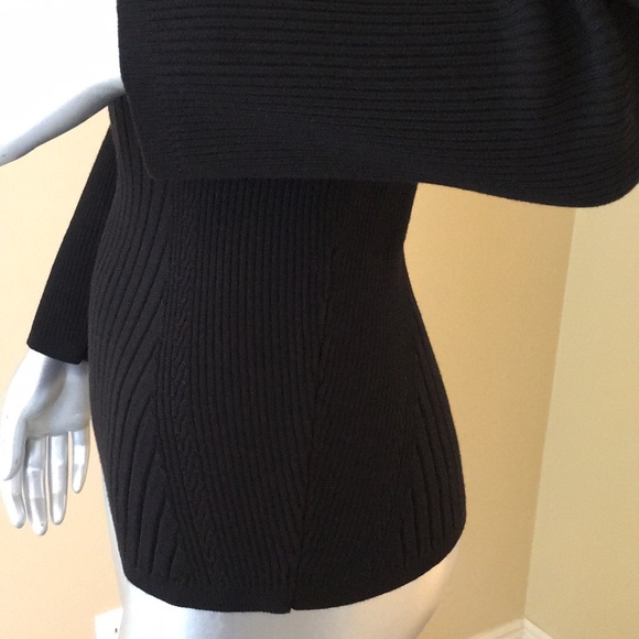 WHBM | Sweetheart Ribbed Sweater Solid Black - Picture 10 of 15